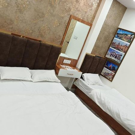 Hotel Malay Inn Ujjain Exterior photo