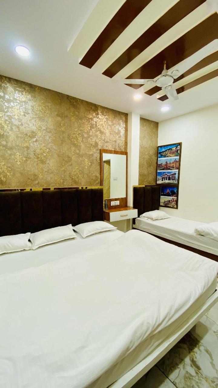 Hotel Malay Inn Ujjain Exterior photo